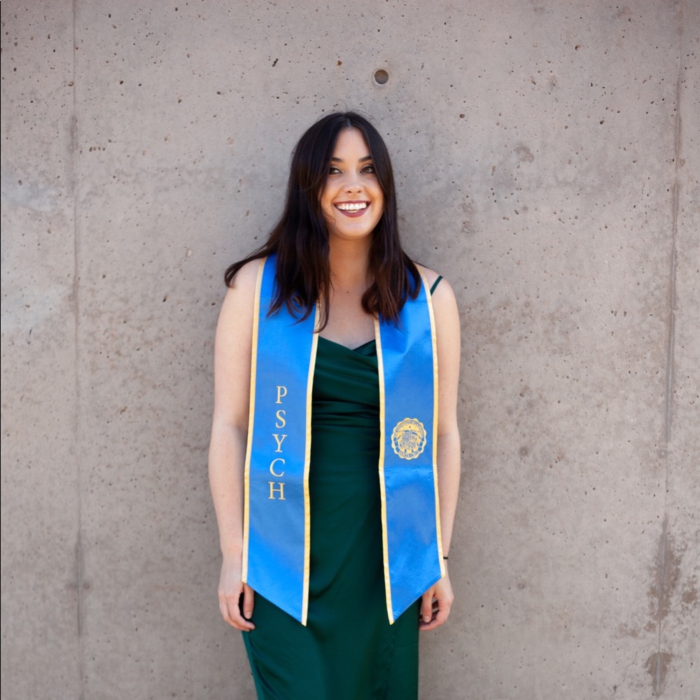 Meet your Posher, Eve